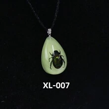 樹脂真昆蟲蜘蛛蠍子項鍊,夜光昆蟲琥珀吊墜