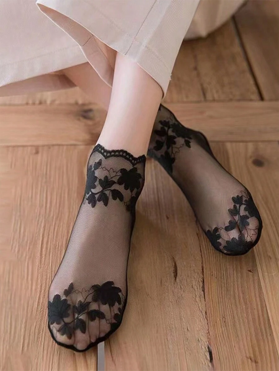 Summer Women Lace Socks Sexy Antiskid Non-Slip Invisible Liner Sock Female Elastic Comfy Thin Breathable Ankle Short - Black - View 1