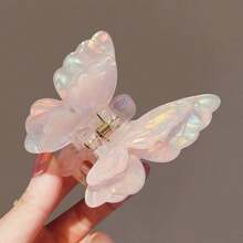1pc Cute & Elegant Butterfly Acrylic Hair Clip With Double Layer Wings, Vintage Palace Style For All Seasons Hair Claws Claw Clips Hair Clips Hair Jaw Clip Hair Clamps Hair Clutch Hair Catcher Clip Fall Winter Hair Accessories For Women For Vacation Outfits Woman - Multicolor - View 3