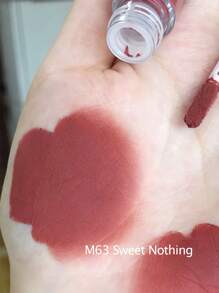 GIRLCULT Love Whisper 哑光唇釉 #M63 Sweet Nothing 3.8克 (0.13盎司) | 创新哑光转珠光配方 | 丝绒般柔滑质地 | 轻盈珠光妆效 | 持久显色 | 高饱和度，礼品装，3.8克/0.13盎司 - M63 Sweet Nothing - 查看 3