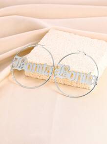 Pendientes de aro con nombre en inglés antiguo personalizados para mujeres, joyas góticas, pendientes de aro con nombre inglés personalizado, regalos para mejores amigas, accesorios de oreja de acero inoxidable - Chapado en platino. - Ver 4