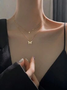 1pc Double-Layer Gold Butterfly Necklace, Rhinestone Inlaid, Alloy Material, Perfect Gift For Girlfriend