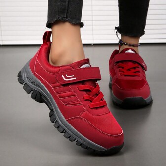 Unisex Outdoor Hiking Shoes Plus Size Couple Walking Shoes Non-Slip Durable Shoes Elderly Parents Sports Shoes For All Seasons