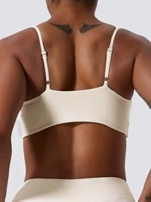 1 件超柔裸色面料透气吸汗瑜伽运动内衣扭胸设计背带户外健身休闲胸罩跑步普拉提女士 - 米色 - 查看 7