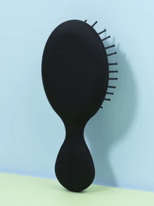 1 pieza Peine mini ovalado de plástico negro multifuncional, conveniente para uso en el hogar o al aire libre. Este peine tiene usos versátiles, adecuado para cepillar y peinar el cabello. Es una herramienta de peinado, así como un artículo imprescindible para peluquerías, salones de belleza, temporada de regreso a clases y viajes. Se puede usar para cepillar, peinar y crear diversos peinados. - Negro - Ver 4