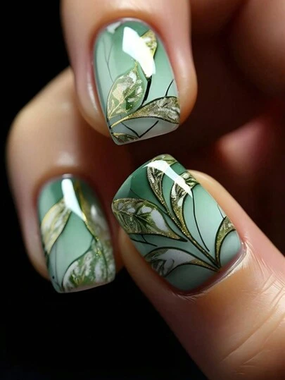 Boost Your Appearance 24 Pieces Short Square Green Fake Nails Gold Foil Gradient Fresh And Simple Green Leaf Design Nail Art Set Long Press Nails For Women & Girls Nail Supplies Nails