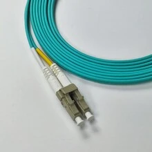 Optische Faser Patchkabel OM3 FTTH Innenbereich 10Gigabit Mehrmode Doppelkern Durchmesser 1,6mm LC/UPC-LC-UPC Faseroptikkabel Patchkabel Verlängerungskabel 3M
