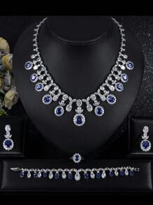 1套5件歐式風格豪華圓形方形鋯石項鍊、耳環、手鐲和戒指,適合女性在節日佩戴