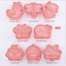 8 pièces Moule à biscuits en forme d'abeille, moule à découper en plastique pour biscuits en forme d'abeille de dessin animé, festival du miel, outil de cuisson en trois dimensions pour gâteaux retournables