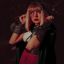 1 pièce Cape noire de la Mort pour Halloween, costume de sorcière, de diable, de vampire pour soirée déguisée. Cape à capuche longue et unisexe pour l'Halloween, le Noël et l'automne