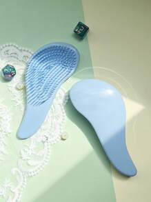 1pc Massage Comb, Macaron Color Series, Anti-Static Massage Hair Brush, ABS Soft Teeth, Smoothens Hair Without Tangles, Suitable For Wet & Dry Use, Portable Magic Handle, Shower Massage Brush, Salon-Grade Hairstyling Tool, Suitable For Home And Outdoor Use, Can Be Given As A Gift To Friends And Family, Unisex, Essential For Back-To-School Season And Vacation, Women Hair Accessory - Blue - View 3