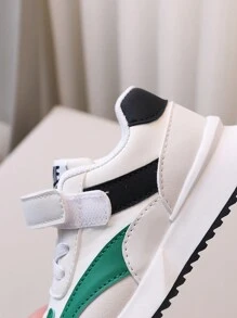 1 Pair Comfortable Anti-Slip Soft Sole Hook And Loop Leather Baby Casual Sports Shoes, Suitable For All Seasons