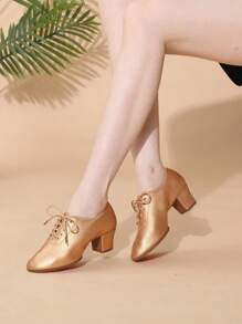 Zacht leren dames Latin-dansschoenen met middelhoge hak, ballroomdansschoenen voor volwassenen, voor leraren, buitendansen