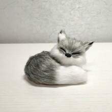 8cm Juguete interactivo de peluche de zorro con postura de sueño para decoración de sala de estar y escritorio - Multicolor - Ver 6