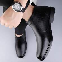 Men's Chelsea Boots, Crocodile Embossed Pattern, Round Toe, Flat Bottom, Side Zipper, Mid-Top, Casual, Black