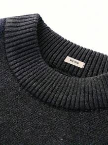 Jersey de rayas con cuello redondo. Jerséis de punto, ropa de hombre. - Negro - Ver 4