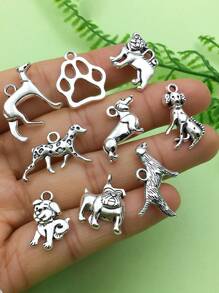 20 pièces Lot mélangé de charmes de patte d'animal de compagnie avec empreinte de pied, pendentif animal, ton argent antique, fournitures pour fabrication de bijoux, bracelet, collier, porte-clés, accessoires et fournitures artisanales