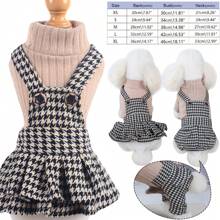 Vêtements pour animaux de compagnie, nouvelle tenue assortie salopette (combinaison avec robe à bretelles et pantalon), pied-de-poule classique, petit bouton en bois, convient aux petits chiens