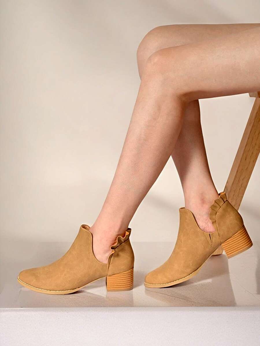 Women's Ruffled And Ankle Boots With V-Shaped Hollow Pointed Toe And Thick Heel Formal Western Boots