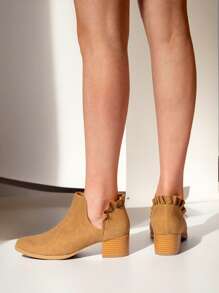 Women's Ruffled And Ankle Boots With V-Shaped Hollow Pointed Toe And Thick Heel Formal Western Boots