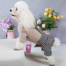 Vêtements pour animaux de compagnie, nouvelle tenue assortie salopette (combinaison avec robe à bretelles et pantalon), pied-de-poule classique, petit bouton en bois, convient aux petits chiens