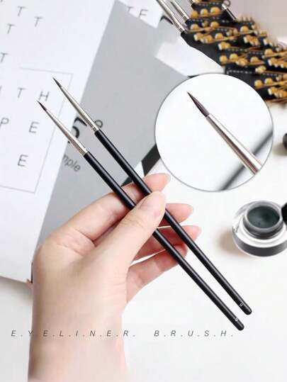 1PC Pędzel do eyelinera i brwi dla kobiet Boutique Pędzel do eyelinera Pędzel do makijażu Boutique Pędzel do łez Prosty pędzel do eyelinera dla początkujących, Down To Eye Shadow, Undercover, Naturalny zarys pędzla do eyelinera