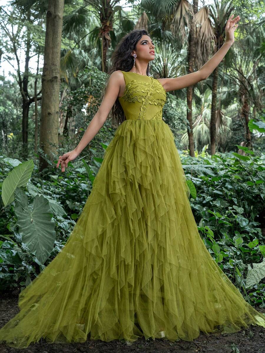 Faeriesty Luxe Lace Trim Detail Mesh Overlay Prom Dress - Olive Green - View 1