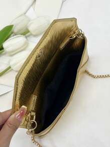 Bags For Women 2025 New Style Fashion Solid Color Chain Patent Leather Shiny Elegant Envelope Bag Texture Messenger Bag