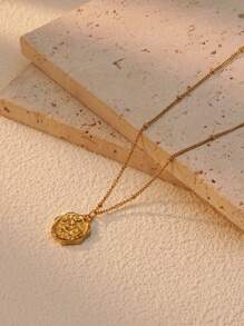 1pc Retro Style 18K Gold Plated Stainless Steel Necklace Decorated With Carved Flowers, Ideal For Women To Wear For Parties Or Daily Outfit And A Great Gift For Valentine's Day