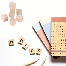 400pcs 200pcs 100pcs 50pcs Small Wooden Cubes 1 X 1 X 1cm (0.4 X 0.4 X 0.4 Inch) Wood Cubes - Natural Unfinished Pine Wood Blocks - Educational Craft Cubes For DIY, Stamps, Art & Crafts, Puzzles, Numbers
