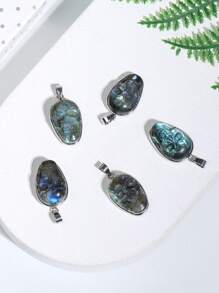 1pc Labradorite Natural Stone Crystal Pendant For Necklace Gem Stone Wolf Butterfly Crystal Carving Flash Healing Energy Pendants Jewelry H482
