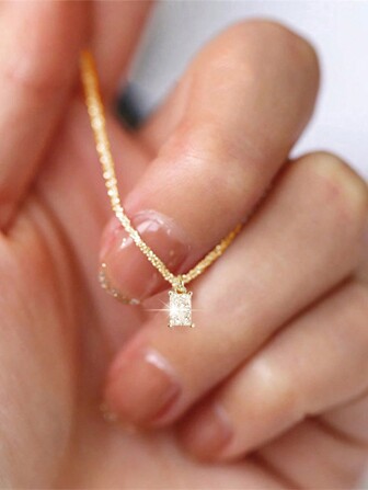 1pc Fashionable Shiny Gold Caterpillar Chain Necklace With Square Sparkling Zirconia Pendant, Women Jewelry