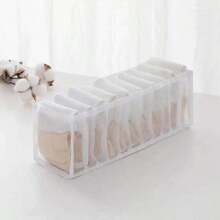 1 pièce Boîte de rangement pour sous-vêtements de type tiroir, grille de séparation pour chaussettes et sous-vêtements, organisateur de placard à couches, boîte de rangement pour vêtements en maille transparente, boîte de rangement à tiroirs pliable à grille multiple, rangement et organisation de garde-robe, boîte de rangement à compartiments pour sous-vêtements, sacs de rangement pour tiroirs de chaussettes et sous-vêtements, décoration de festivals, décoration de chambre, décoration de maison, décoration de chambre à coucher, organisateur, rangement à la maison, t-shirt blanc pour femme, pantalon noir pour femme, vêtements d'hiver pour dames, robe