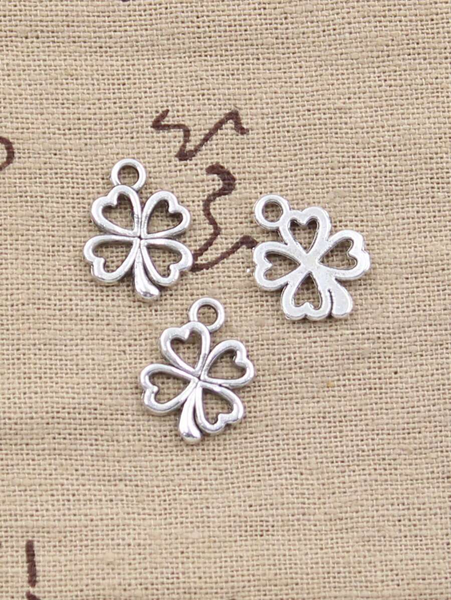 50 Stücke Charms Glücklicher Irischer Kleeblatt Anhänger in antik Silber Farbe für DIY Schmuckherstellung - Antiksilber - Übersicht 1