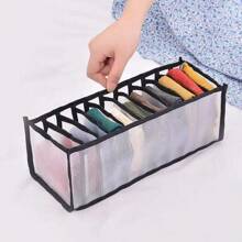 1 pièce Boîte de rangement pour sous-vêtements de type tiroir, grille de séparation pour chaussettes et sous-vêtements, organisateur de placard à couches, boîte de rangement pour vêtements en maille transparente, boîte de rangement à tiroirs pliable à grille multiple, rangement et organisation de garde-robe, boîte de rangement à compartiments pour sous-vêtements, sacs de rangement pour tiroirs de chaussettes et sous-vêtements, décoration de festivals, décoration de chambre, décoration de maison, décoration de chambre à coucher, organisateur, rangement à la maison, t-shirt blanc pour femme, pantalon noir pour femme, vêtements d'hiver pour dames, robe