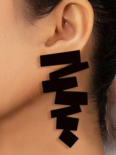 زوج واحد من أقراط قلادة غير متماثلة إبداعية جديدة