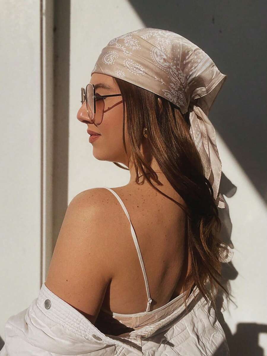 1pc Paisley Print 27.6in Square Scarf, Casual Daily Headscarf, Sun Protection Hair Scarf & Bandana Silk Scarves - Mocha Brown - View 1