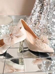 1 par (2 piezas) de clips desmontables en forma de lazo de colores blanco, beige, negro, rojo vino, rosa claro, rosa pálido y beige, accesorios elegantes de moda para zapatos de tacón alto, tacones y atuendos de oficina, negocios y citas para mujeres