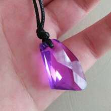 Classic TV Series H2o Necklace, Fashionable Polyresin Moonstone Pendant Just Add Water Blue Stone Mako Mermaid Accessories Movie Souvenir