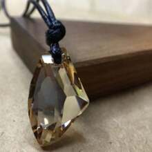 Classic TV Series H2o Necklace, Fashionable Polyresin Moonstone Pendant Just Add Water Blue Stone Mako Mermaid Accessories Movie Souvenir