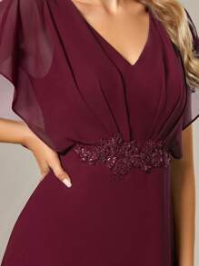 Váy cưới trang trọng cho mẹ cô dâu cổ chữ V tay cánh dơi xẻ tà màu đỏ tía, váy cưới thanh lịch - Màu Đỏ Sâu - Xem 5