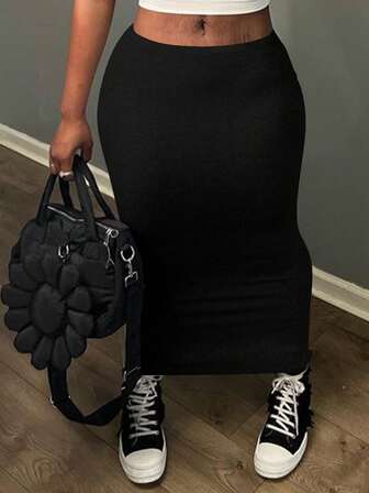 Plus Size Women Casual Solid Color Knit Skirt, Versatile For Daily, Graduation, Back To School, All Seasons