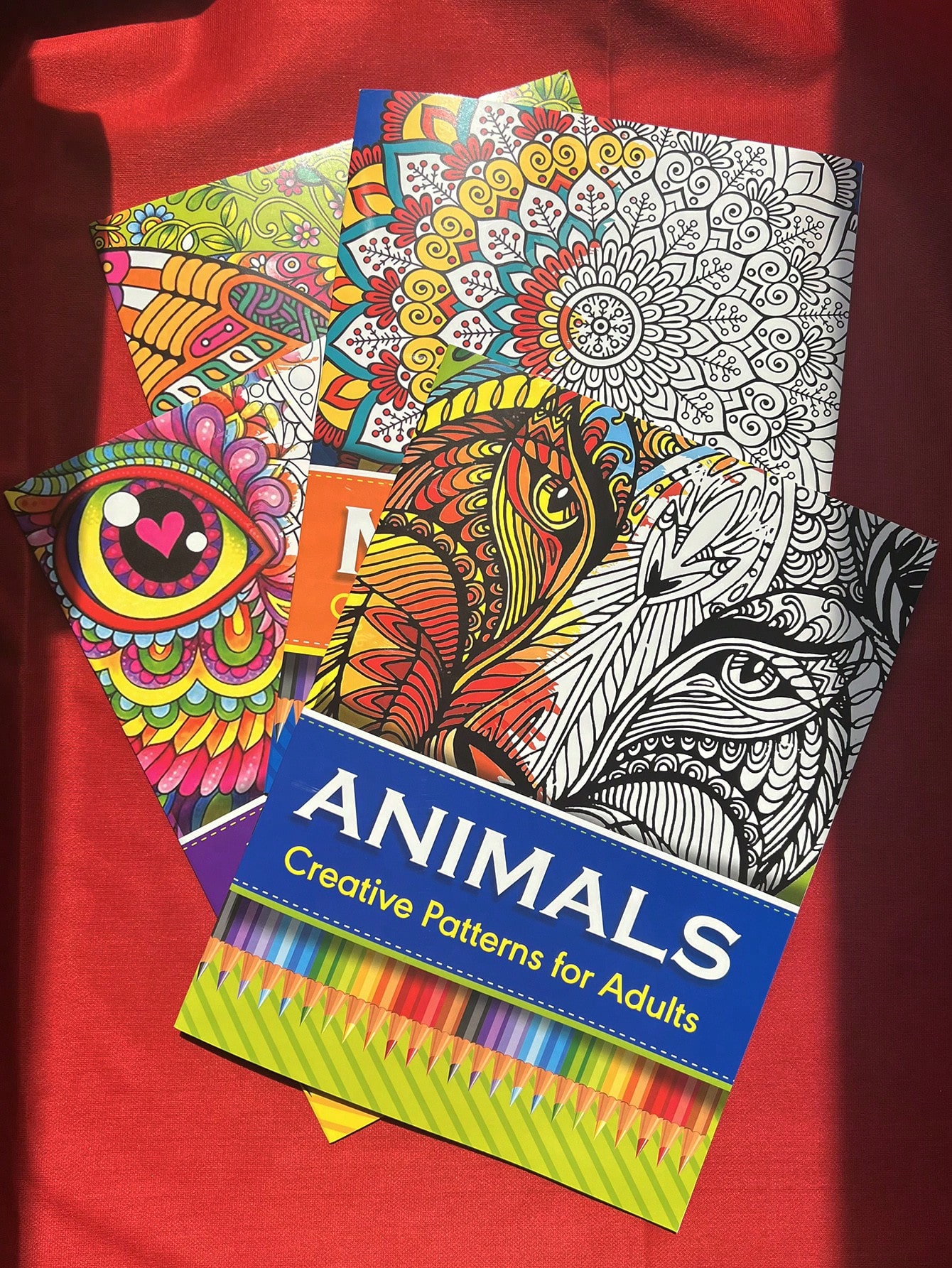 كتاب تلوين سهل مكوّن من 16 صفحة – للاسترخاء وتخفيف...