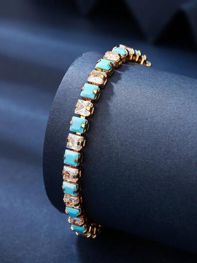 1条时尚方形绿松石锆石搭扣手链，适合男女日常佩戴