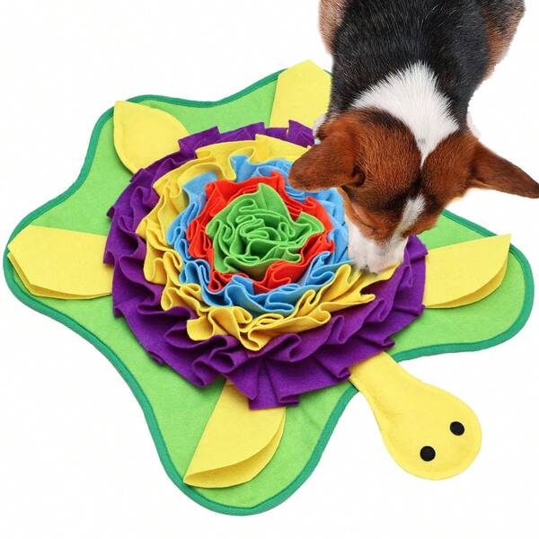 Schnüffel-Matte ist ein Spielzeug, das verwendet wird, um den Geruchssinn von Hunden zu trainieren und verstecktes Futter zu finden. Es besteht in der Regel aus mehreren Lagen von Materialien wie Stoff, Filz oder anderen Textilien mit vielen Falten und Taschen, in denen Futter oder Leckerchen versteckt werden können. Hunde müssen schnüffeln und graben, um das Futter zu finden, was nicht nur Unterhaltung bietet, sondern auch ihren natürlichen Jagdinstinkt und ihre kognitiven Fähigkeiten stimuliert.