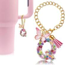 带手柄杯子字母吊饰配件，可爱首字母钥匙扣手柄吊饰带蝴蝶，适用于女士女孩的玻璃杯