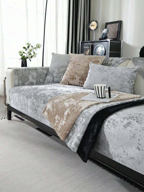 1pc Almofada de sofá de veludo de cor sólida com estilo, antiderrapante, anti-riscos, decoração de casa, almofada de sofá universal para quatro estações