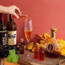 5/20/60/100PCS Mini Liquor Bottles – Versatile & Portable Plastic Containers With Airtight Seal For Spirits, Juices & Sauces – Leak-Proof, Shatterproof Plastic Mini Bottles With Airtight Latch Caps: 0.85oz/1.7oz/3.3oz/5oz Reusable Hand Washable Containers For Food Contact, Party & Wedding Favors Thanksgiving, Halloween, And Christmas Are Applicable