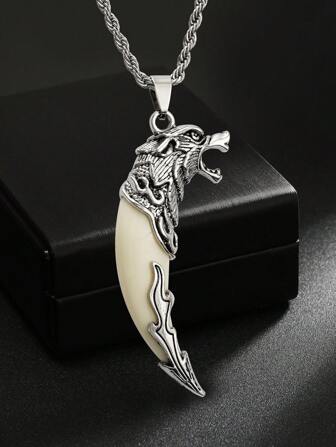 1pc Vintage Fierce Faux Wolf Tooth Pendant Necklace For Men, Punk Wolf Head Stainless Steel Jewelry, Family Holiday Birthday Party Halloween Gift, Titanium Steel Twist Chain, Wholesale For Men & Women Daily Wear