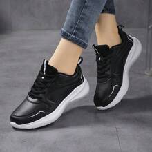 New Lace-Up Sports Shoes, Comfortable Casual Running Sneakers For Autumn/Winter - Black and White - View 6